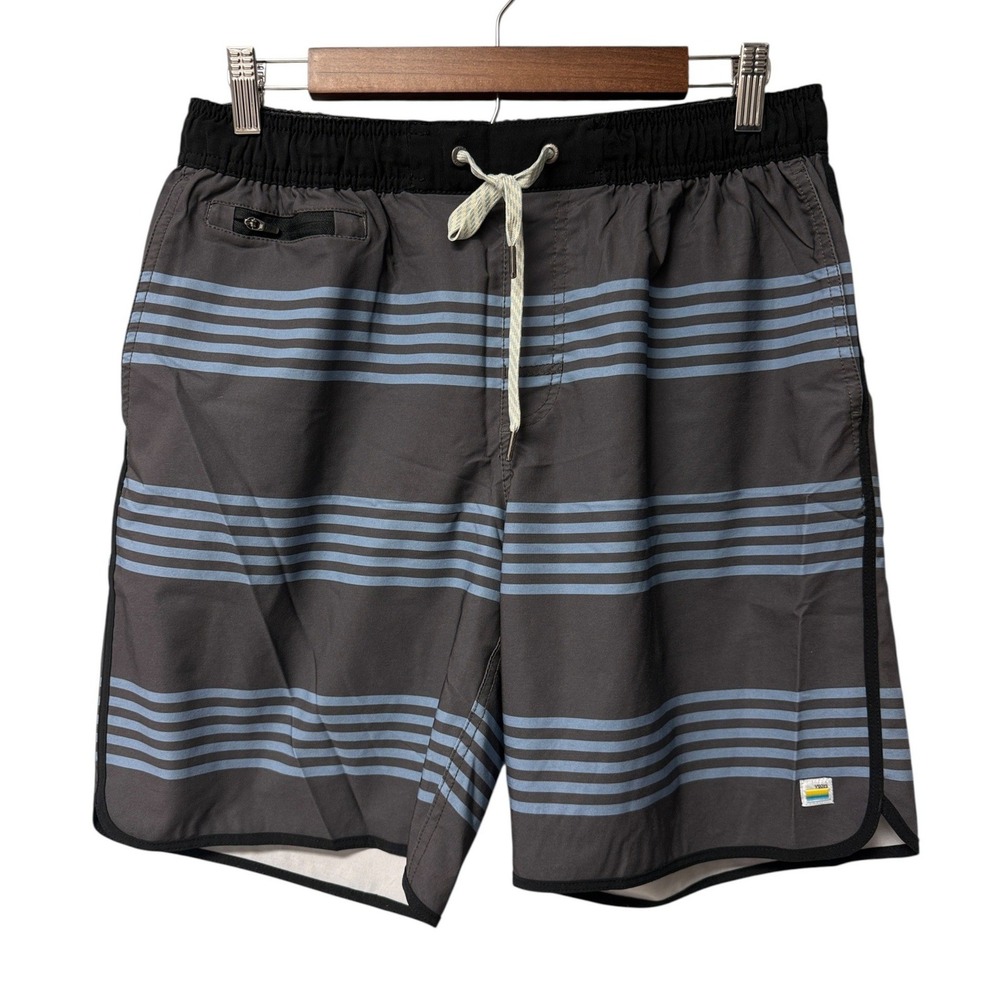 Vuori Banks Short 7.5" Men Size L Acrtivewear Athletic Gym Striped Linerless EUC